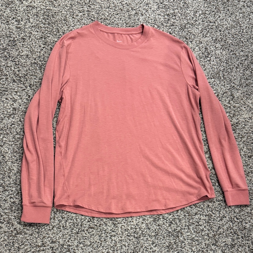 Nike One Relaxed Dri-FIT Long-Sleeve Top, XS